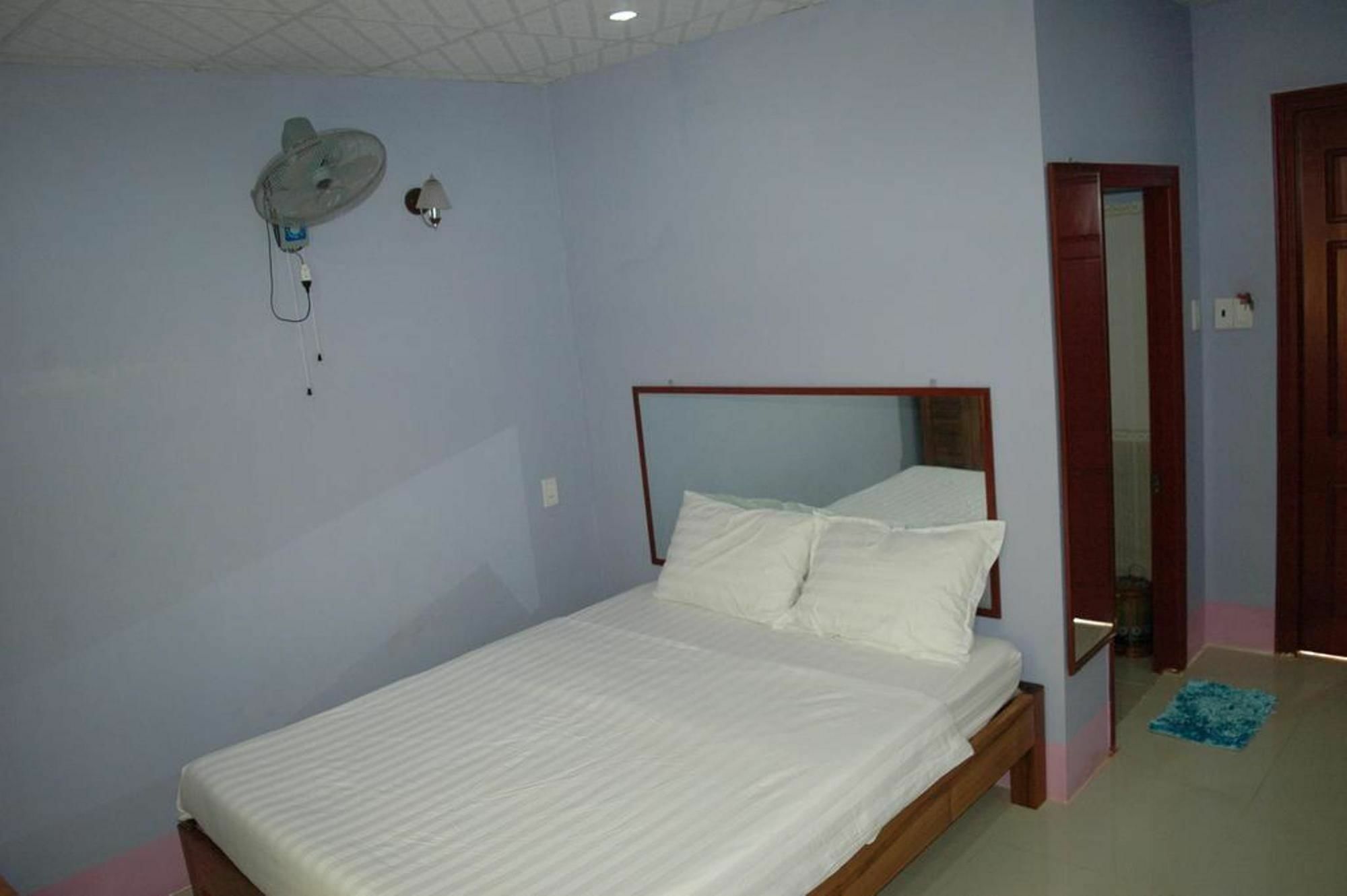 Ha Phat Hotel Duong Dong  Экстерьер фото